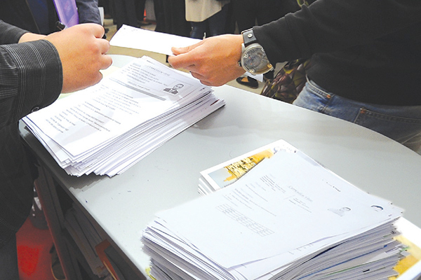 الترخيص لشركة أجنبية بالتوظيف المباشر في ورقلة يثير 