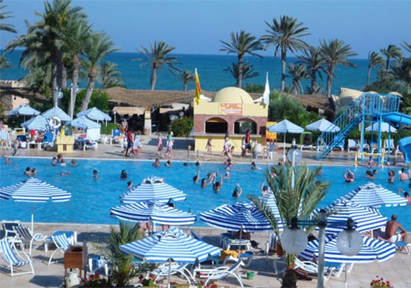 Le rush estival des Algériens vers la Tunisie chiffré