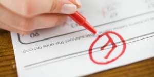 التصرّف الأمثل مع رسوب ابنك في نهاية العام الدراسي