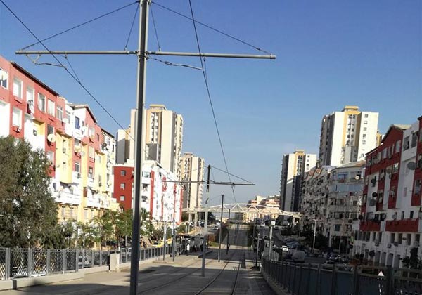 Le tramway d'Alger paralysé, la SETRAM dénonce une grève 