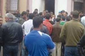 Des habitants ferment le siège de l'APC