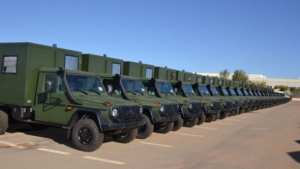 الجيش الوطني الشعبي يستلم 327 سيارة مرسيدس بنز مصنوعة في تيارت