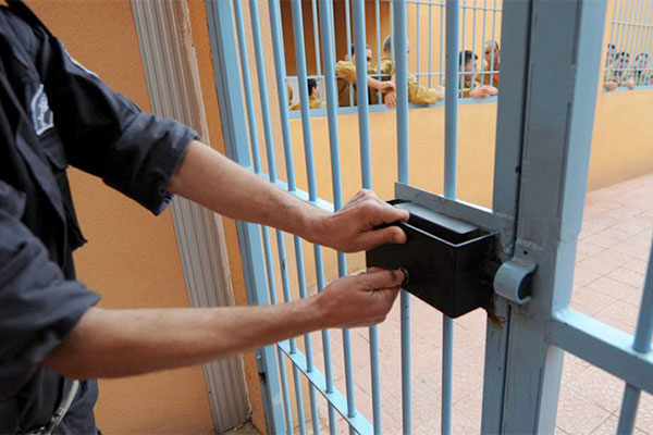 حبس الزوجين مدبري الإختطاف الوهمي لإبنهما بتبسة