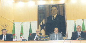 جمال الدين بريملي يتسلم مهامه على رأس ولاية أم البواقي ويتعهد