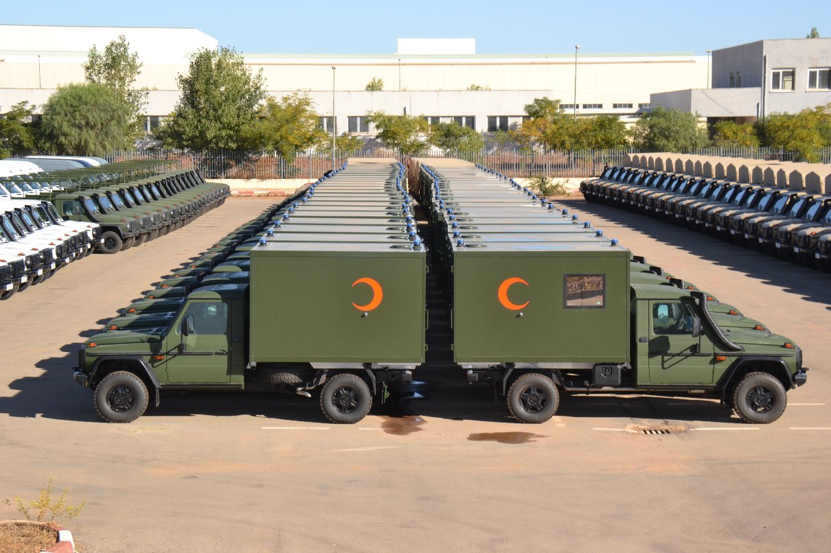 وزارة الدفاع تتسلم 327 مركبة مرسيدس جديدة من مؤسسة صناعة السيارات بتيارت