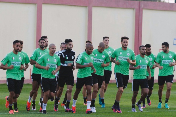 Un nouvel entraîneur national avant le déplacement pour le Nigeria