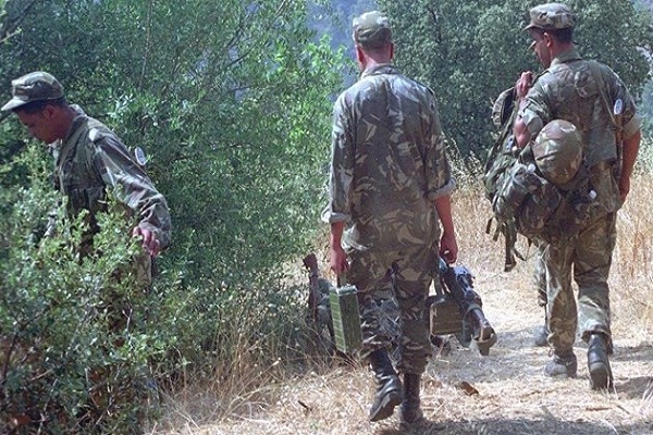 القضاء على أمير جند الخلافة الموالي ل