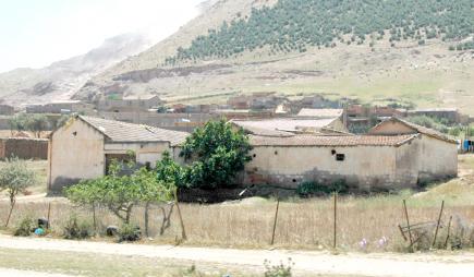 مئات المساكن الريفية عبر 50 بلدية بسطيف دون كهرباء