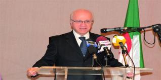 Medelci Les diplomates algériens enlevés à Gao (Mali) se portent bien