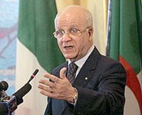 Medelci : les diplomates algériens enlevés se portent bien