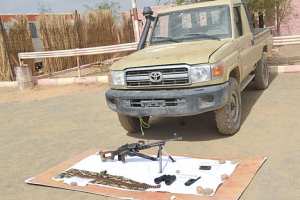 ضبط مركبة رباعية الدفع بتمنراست على متنها بندقية رشاشة