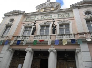 بلدية سطيف تنظم دورة وطنية في كرة القدم