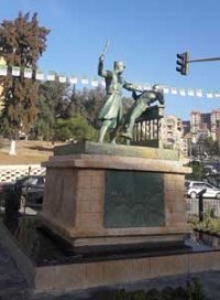 Une stèle à la mémoire des victimes du 17 octobre