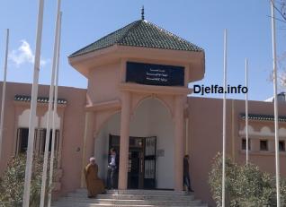 أعضاء اللجنة رفضوا تناول وجبة عشائهم / خلافات بين لجنة مراقبة الانتخابات و مدير الإدارة المحلية بالجلفة