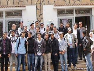 من تنظيم ديوان مؤسسات الشباب / معرضاً للصور لمختلف الخرجات الميدانية لتلاميذ الثانويات بالجلفة