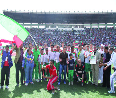 L'USMBA en haut, le PAC en bas