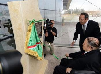 Bouteflika inaugure l'opéra d'Alger