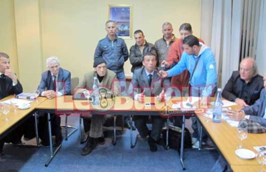 MCA : Loungar «Gripond veut faire descendre le Mouloudia en D2 comme il l'a fait avec Nantes»