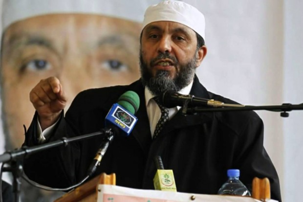 Le FJD de Djaballah temporise