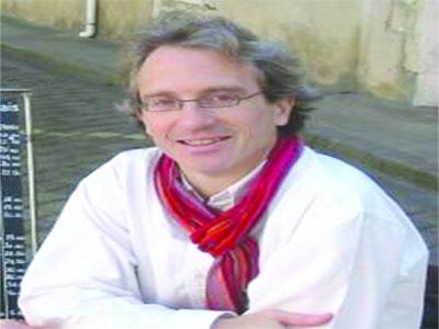 Eric Briys, un spécialiste de la finance, met en lumière l'hyperspéculation financière