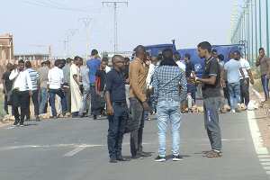 تسمم 70 طالبا في إقامتين جامعيتين ببشار بسبب اختلاط مياه الشرب بالقذارة