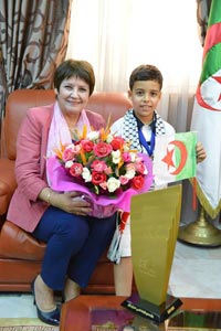 Mohamed Djeloud honoré par la ministre de l'Education nationale