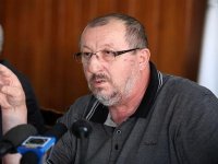 L'Algérie, debout grâce à ses travailleurs et à ses hommes