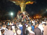 Immense liesse populaire à Sétif après la 8e victoire de l'Entente en coupe d'Algérie