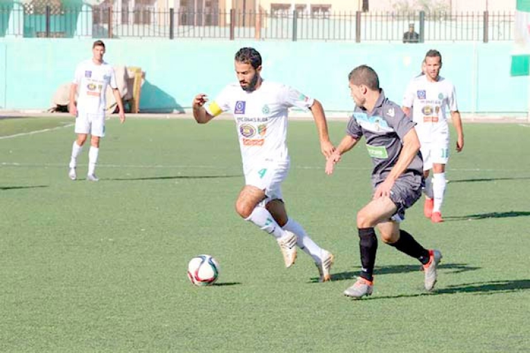 شبيبة بجاية على بعد نقطة من الرائد بارادو