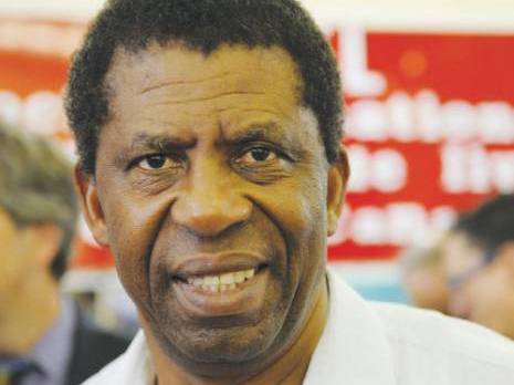 «La littérature est faite pour réparer»