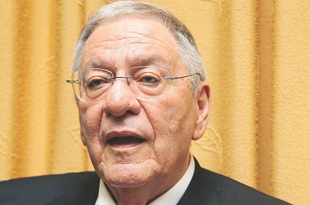 Quand le SG du FLN joue le médecin du Président