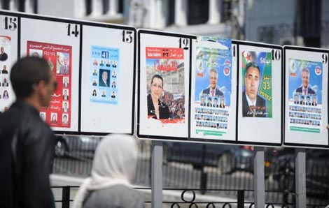 قوافل فنية في العاصمة لشحن المواطن على الاقتراع في الوقت بدل الضائع