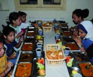 الأمن يحقّق في صفقات مشبوهة لتمويل المطاعم المدرسية بتبسة