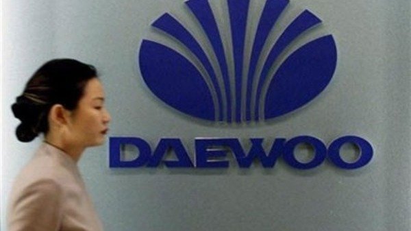 دايوو الكورية تفوز بصفقة أشغال إعادة تأهيل شارع طاطاش بلقاسم بقسنطينة