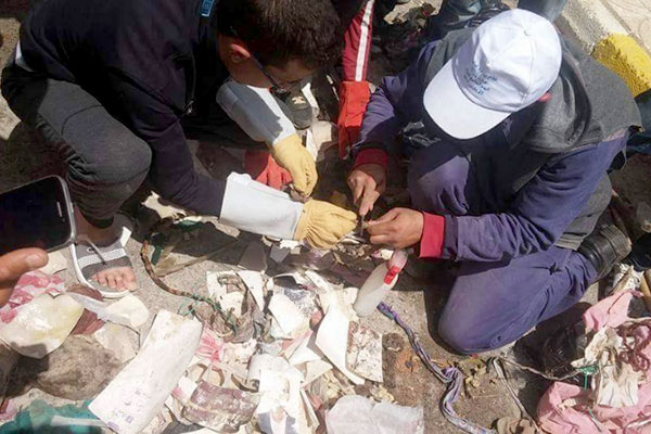 مشعوذون يدسون أظافر وألبسة داخلية بمقابر الجلفة