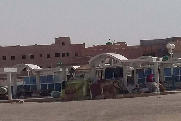 حراقة أفارقة يحتّلون محطة نقل المسافرين بالوادي