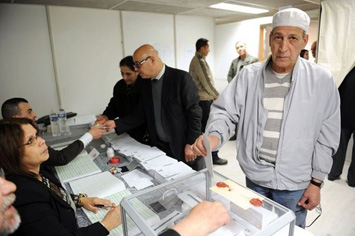 Les citoyens de Larbaâ votent enfin dans leur commune