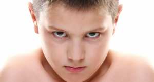 كيف تتعامل مع عناد ابنك؟