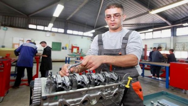 Formation professionnelle dans le secteur automobile: trois nouvelles conventions de partenariat signées à Oran