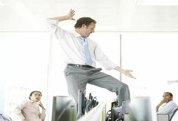 الرفاهية في العمل عبر اتباع الخطوات التالية