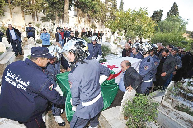 Décès de l'ancien général-major à la retraite Hocine Benmaâlam