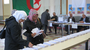 الجزائر/ تشريعيات 2012: نسبة المشاركة بلغت .44 بالمائة وتندوف في المرتبة الأولى