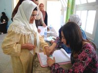 Affluence de plus en plus forte des électeurs aux bureaux de vote du centre ville d'Alger