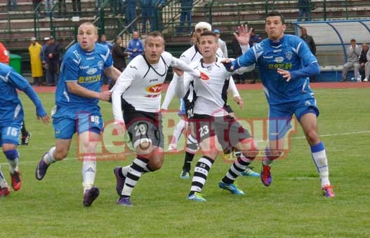 WAT : Il nous parle de l'actualité mouvementée au WAT : Amrani : «Le problème financier a ruiné tous nos espoirs»