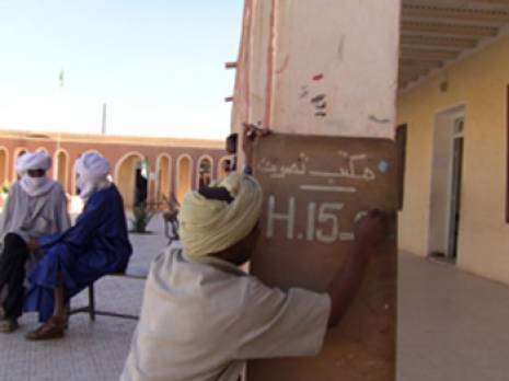 Bureaux itinérants : les urnes dans les bras