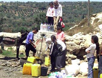 قرية “أولاد الحاج لونيس” بعمال في بومرداس تصارع الحرمان