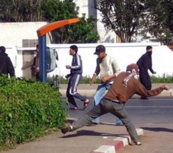 احتجاج العشرات من المواطنين ببسكرة على فوز الأفالان