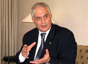 عمال تسع إقامات جامعية بولاية بومرداس يواصلون إضرابهم عن العمل