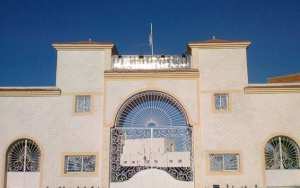 طلبة المدرسة العليا للأساتذة بالأغواط في إضراب مفتوح