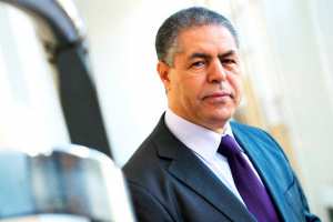 جثمان المفكر مالك شبل يوارى الثرى غدا بسكيكدة